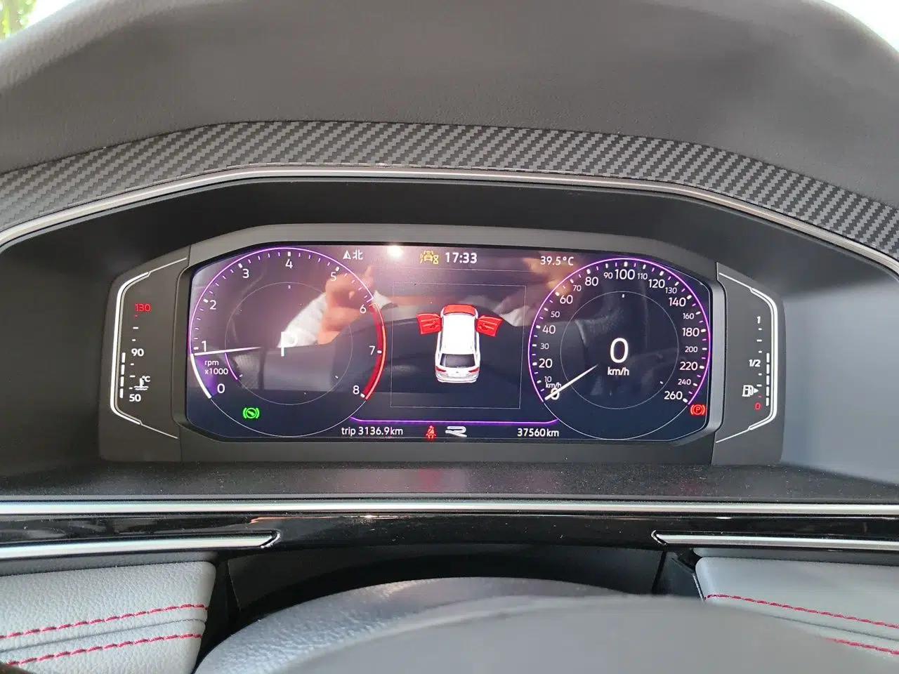 Volkswagen Tiguan L 2023 Restyled 330TSI Automatic Two-Wheel Drive R-Line Flagship Edition — миниатюра 11