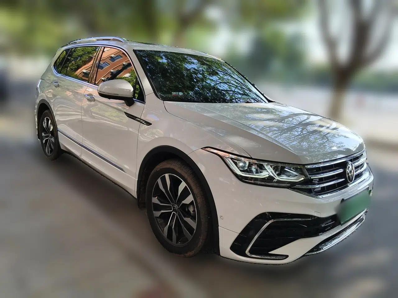 Volkswagen Tiguan L 2023 Restyled 330TSI Automatic Two-Wheel Drive R-Line Flagship Edition — миниатюра 3