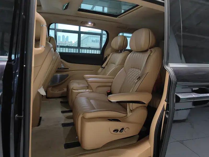 Voyah Dreamer PHEV 2024 - Long Range Flagship Edition — миниатюра 11