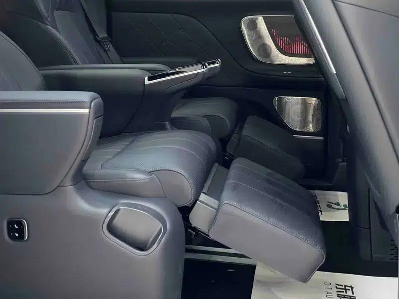 Voyah Dreamer PHEV 2026 Qiankun Pro — миниатюра 25