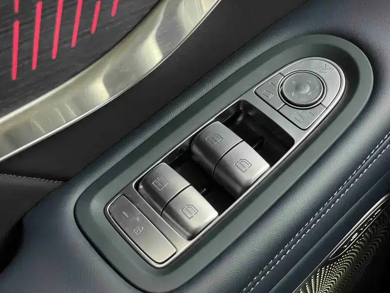 Voyah Dreamer PHEV 2026 Qiankun Pro — миниатюра 31