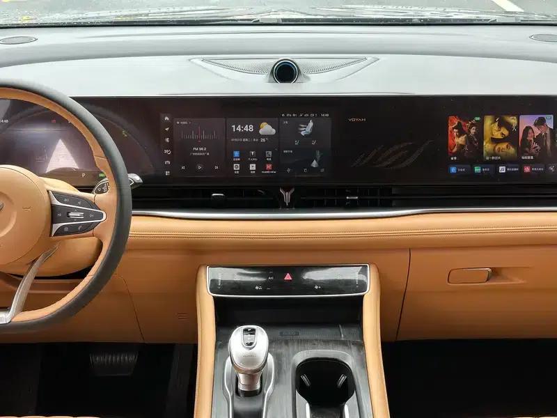 Voyah Dreamer PHEV 2022 Low-Carbon Edition — миниатюра 8