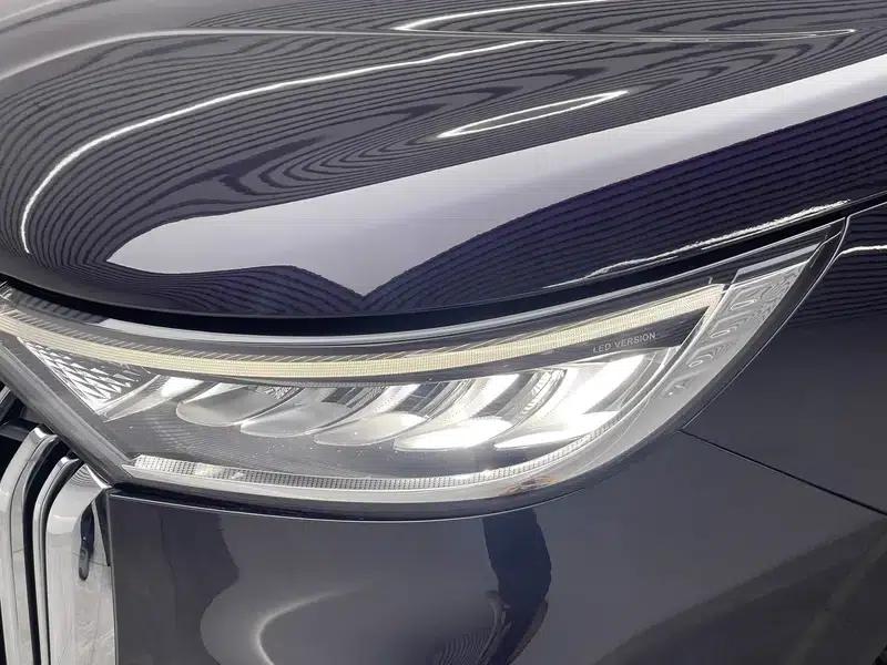Voyah Dreamer PHEV 2022 Low-Carbon Edition — миниатюра 12