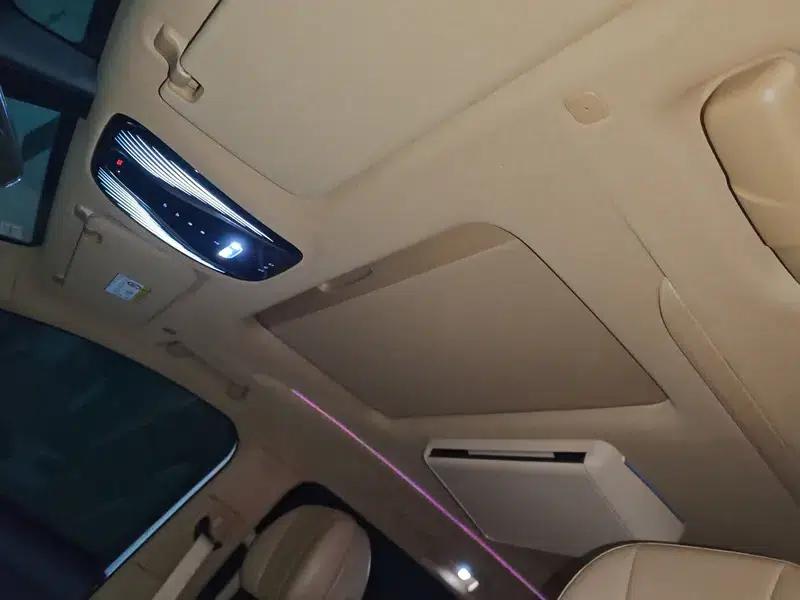Voyah Dreamer PHEV 2022 Low-Carbon Edition — миниатюра 18
