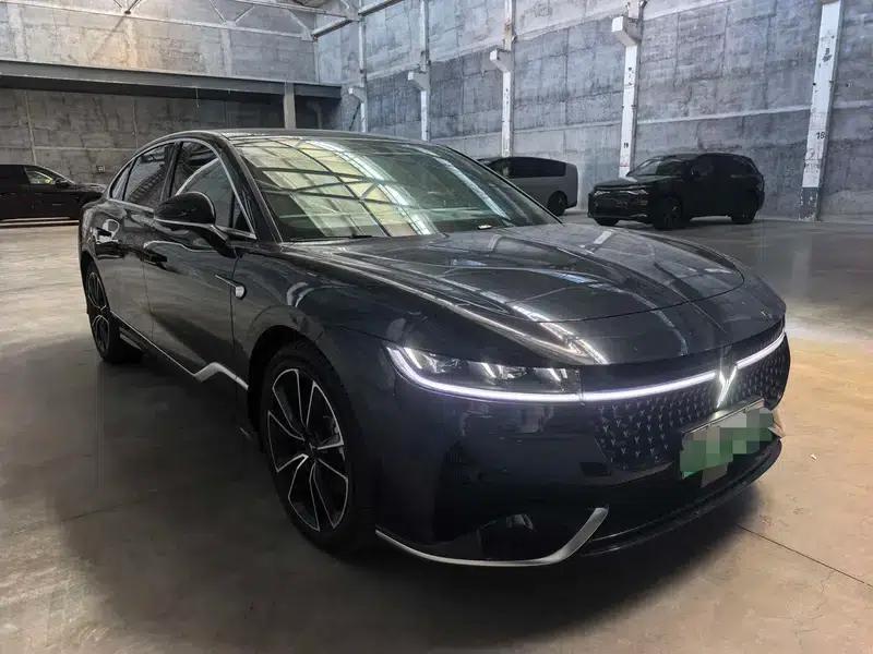 Voyah Chase PHEV 2024 Long Range AWD Flagship Edition — миниатюра 3