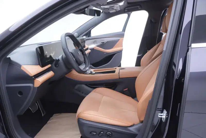 Voyah Chase PHEV 2024 Long Range AWD Flagship Edition — миниатюра 20