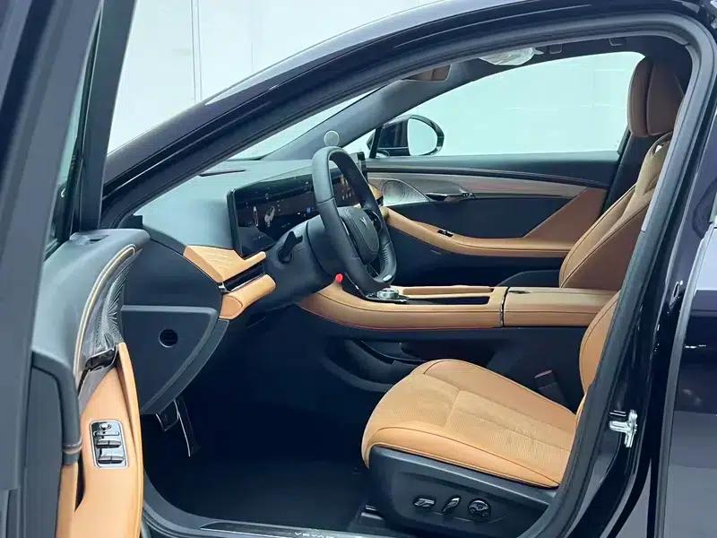 Voyah Chase PHEV 2024 Long Range AWD Flagship Edition — миниатюра 22