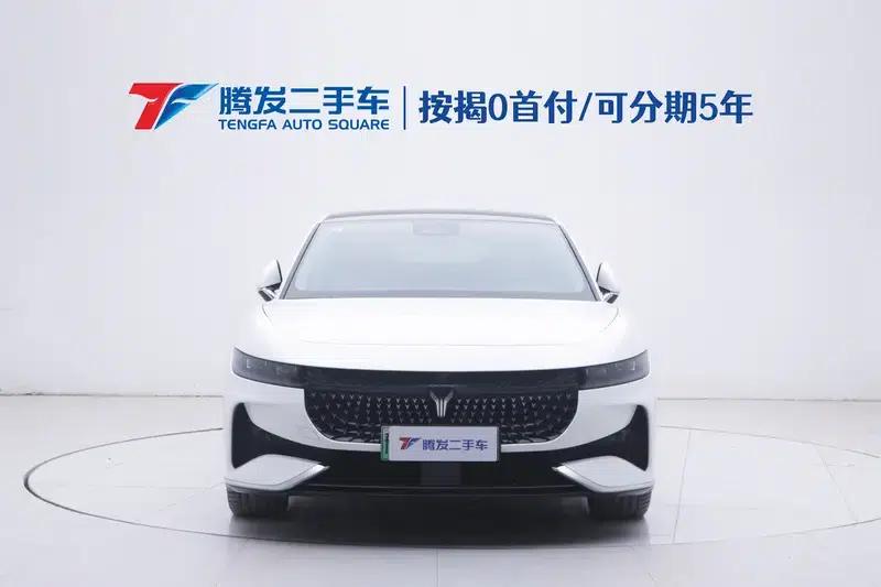 Voyah Chase PHEV 2024 Long Range AWD Flagship Edition — миниатюра 2