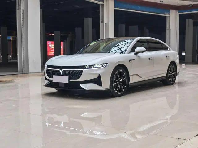 Voyah Chase PHEV 2024 Long Range AWD Flagship Edition