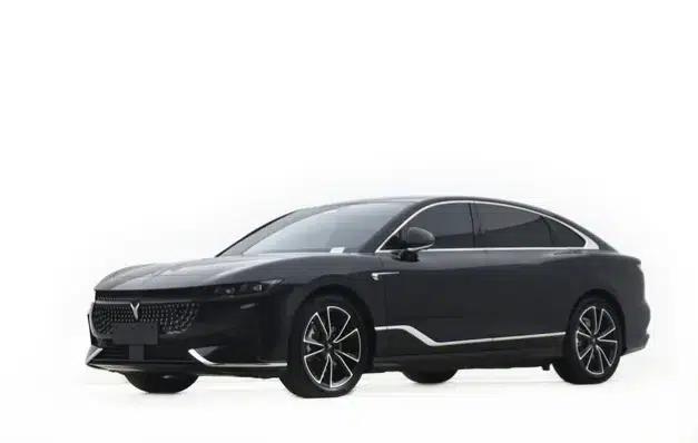 Voyah Chase PHEV 2024 Long Range AWD Flagship Edition — миниатюра 1