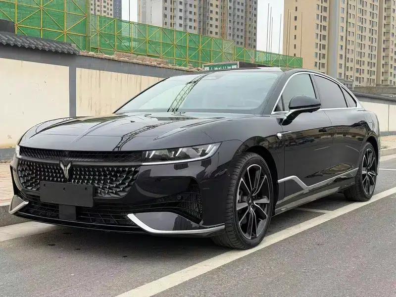 Voyah Chase PHEV 2024 Long Range AWD Flagship Edition — миниатюра 8