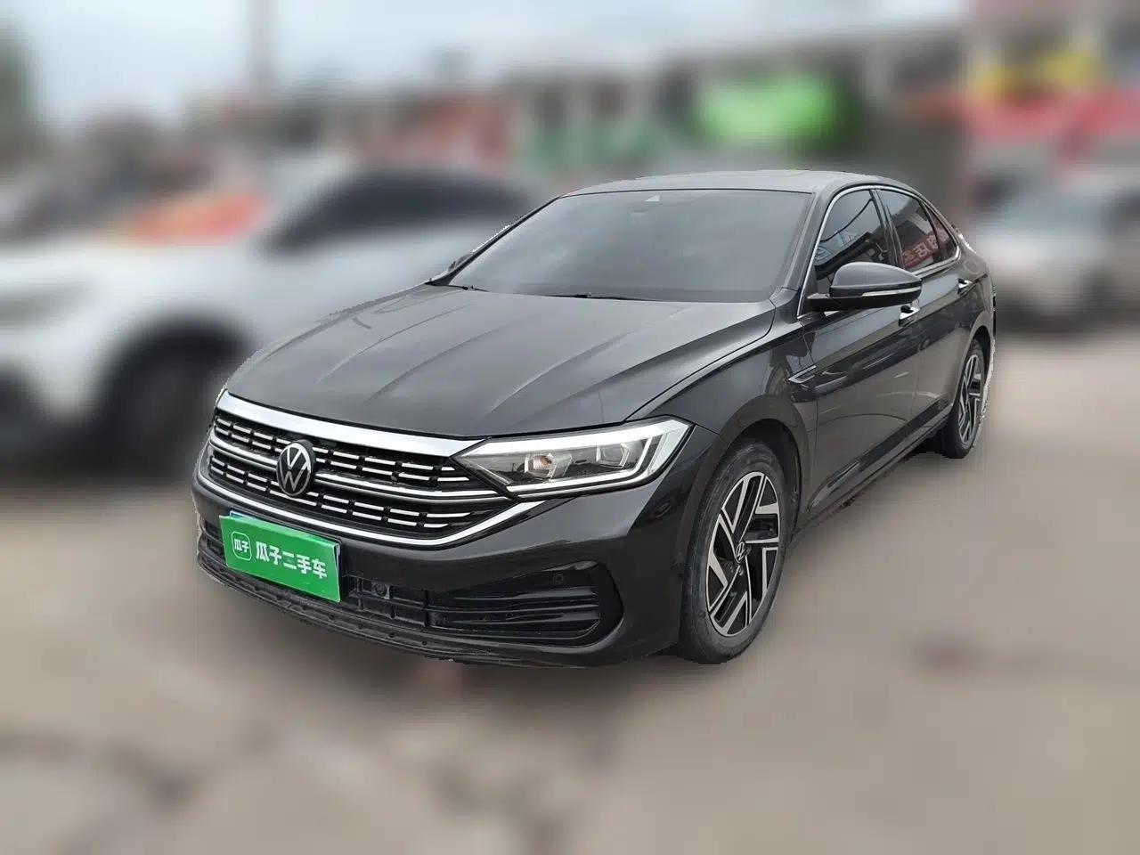 Volkswagen Sagitar 2023 300TSI DSG Excellence Edition — миниатюра 1