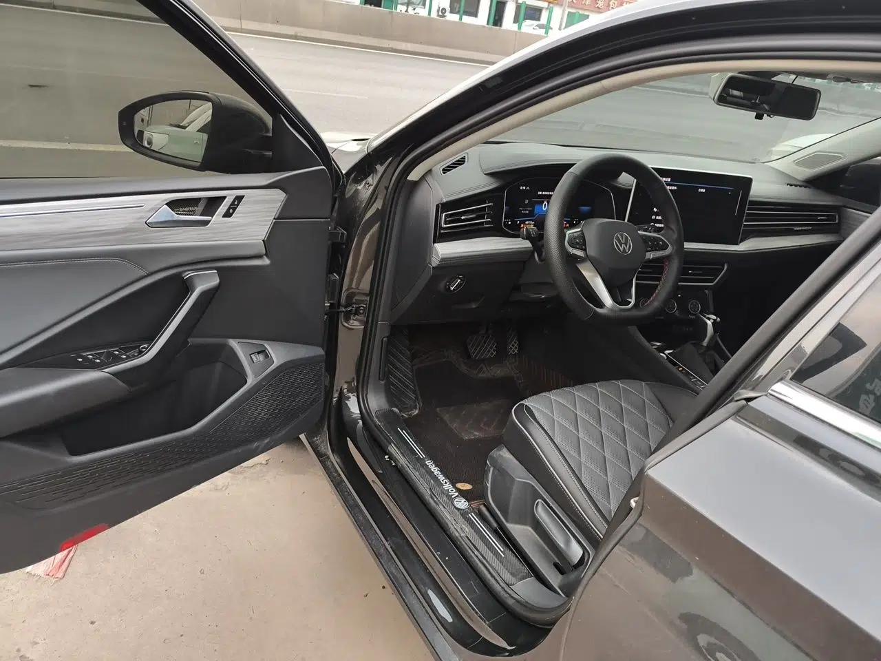 Volkswagen Sagitar 2023 300TSI DSG Excellence Edition — миниатюра 16