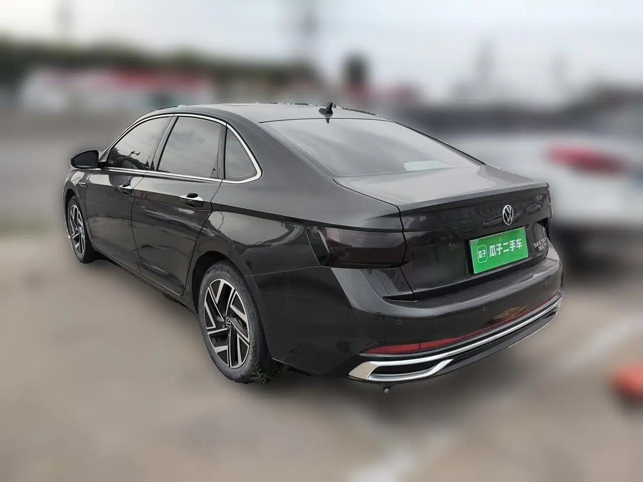Volkswagen Sagitar 2023 300TSI DSG Excellence Edition — миниатюра 4