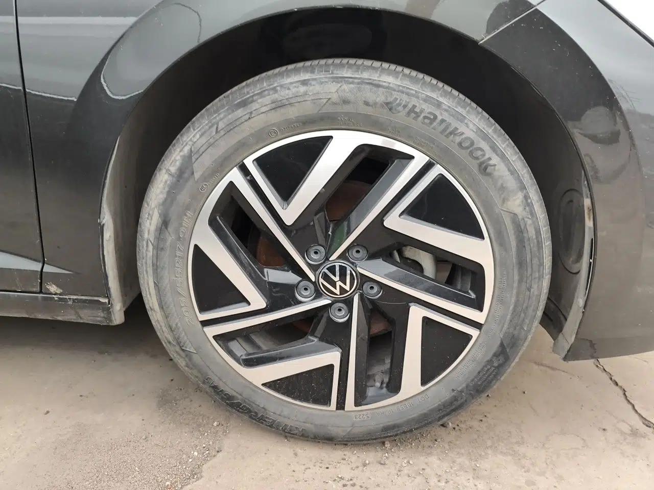 Volkswagen Sagitar 2023 300TSI DSG Excellence Edition — миниатюра 8