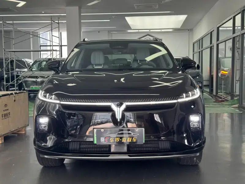 Voyah Smart Edition 2024 (Long Range) — миниатюра 2