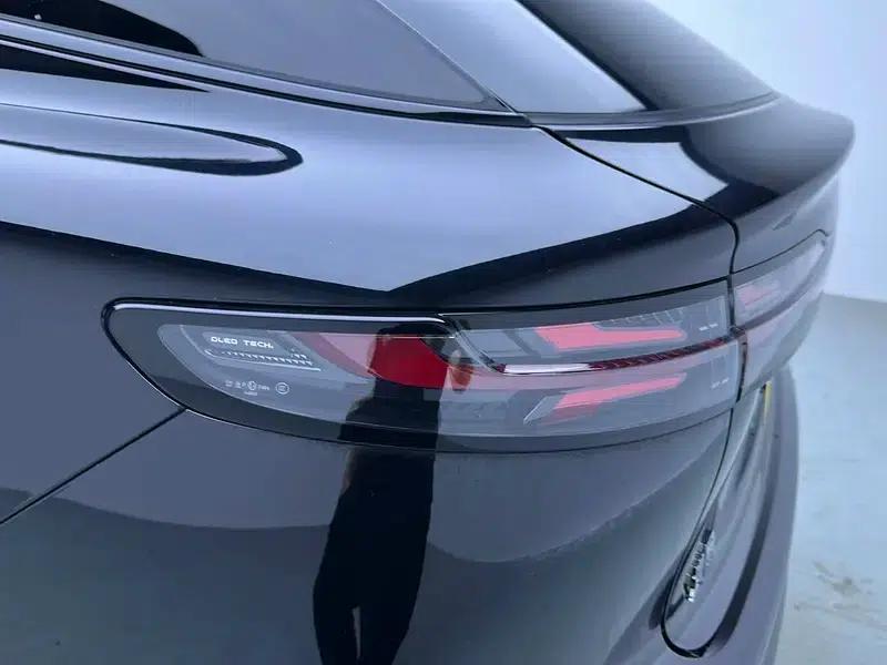 Voyah 2025 Four-Wheel Drive Qiankun Edition — миниатюра 13