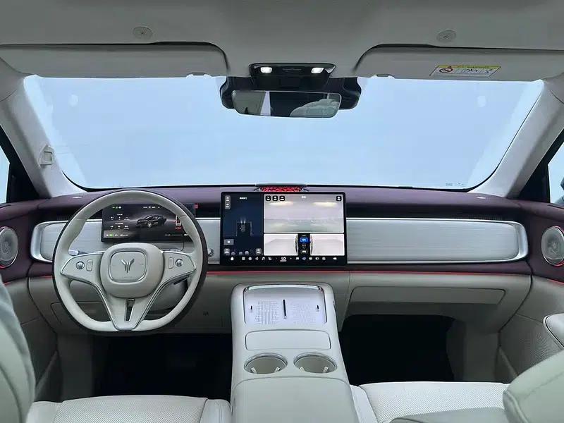 Voyah 2025 Four-Wheel Drive Qiankun Edition — миниатюра 14