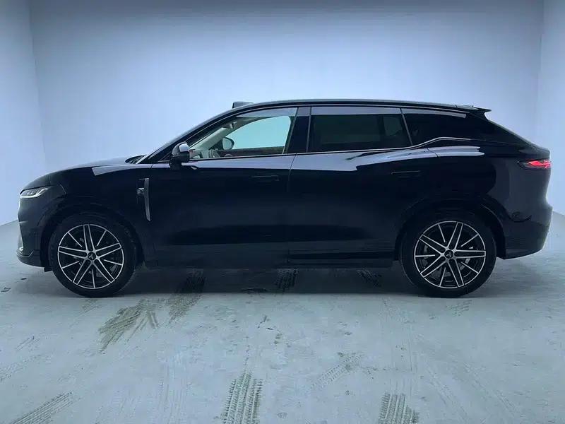 Voyah 2025 Four-Wheel Drive Qiankun Edition — миниатюра 4