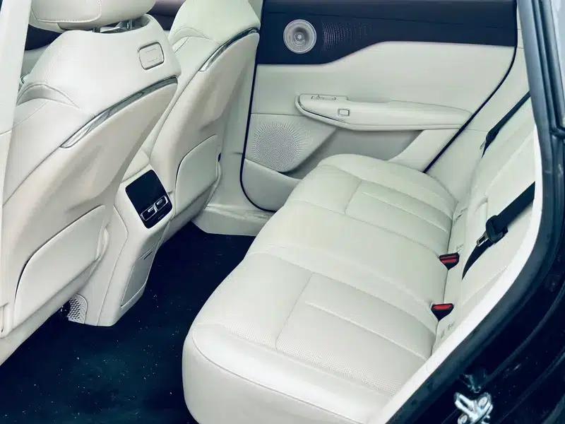 Voyah 2025 Four-Wheel Drive Qiankun Edition — миниатюра 18