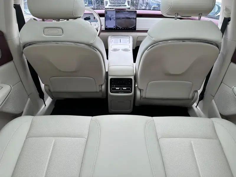 Voyah 2025 Four-Wheel Drive Qiankun Edition — миниатюра 7