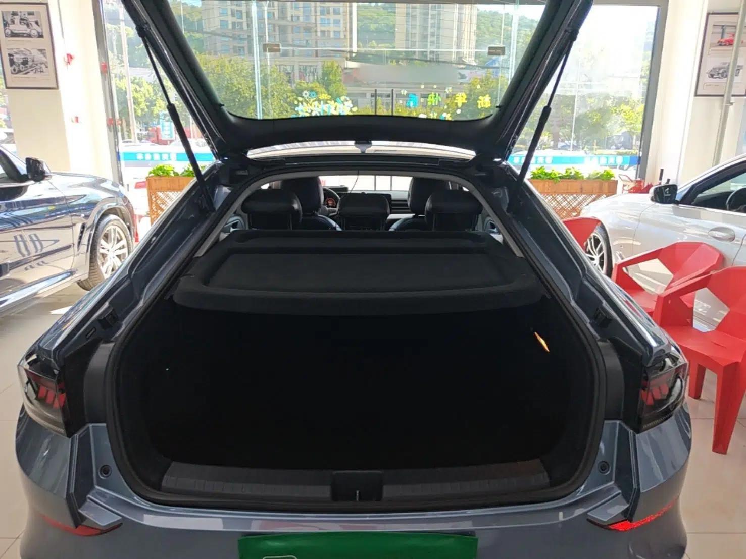 Volkswagen Lamando 2022 Lavida L 280TSI DSG Hot Edition — миниатюра 22