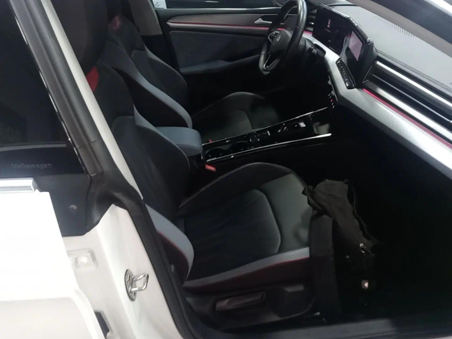 Volkswagen Lamando 2022 Lavida L 280TSI DSG Cool & Spicy Edition — миниатюра 19