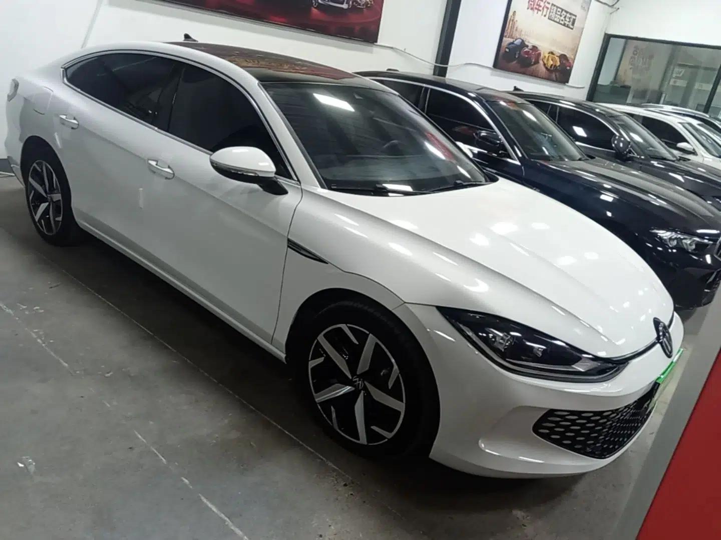 Volkswagen Lamando 2022 Lavida L 280TSI DSG Cool & Spicy Edition — миниатюра 3