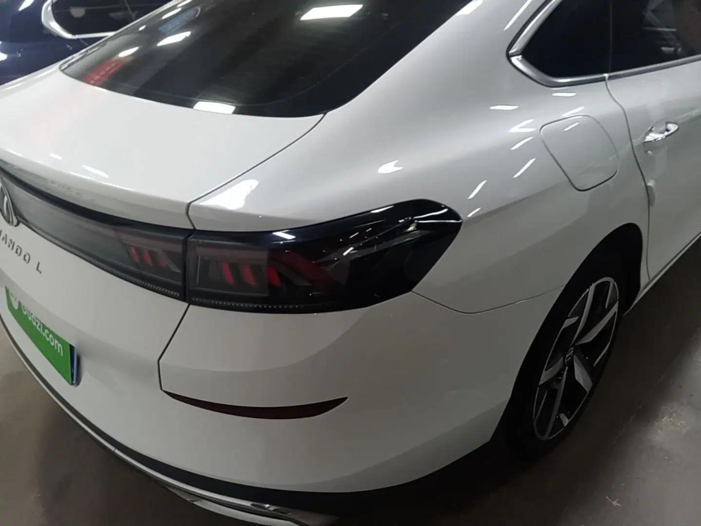 Volkswagen Lamando 2022 Lavida L 280TSI DSG Cool & Spicy Edition — миниатюра 9