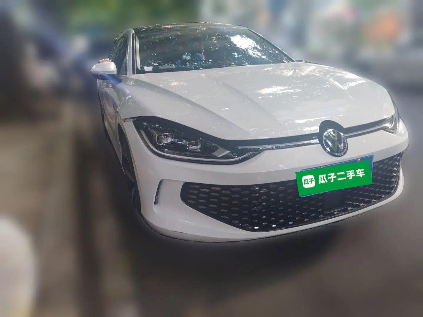 Volkswagen Lamando 2023 Lavida L 280TSI DSG Cool & Spicy Edition — миниатюра 3