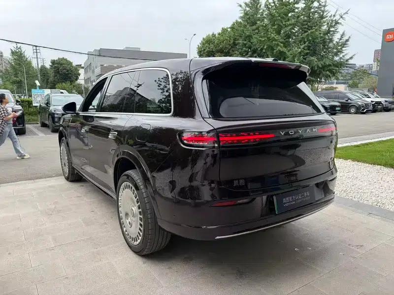 Voyah Taishan 2026 Max+ Edition — миниатюра 2