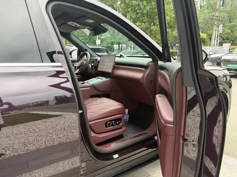 Voyah Taishan 2026 Max+ Edition — миниатюра 14