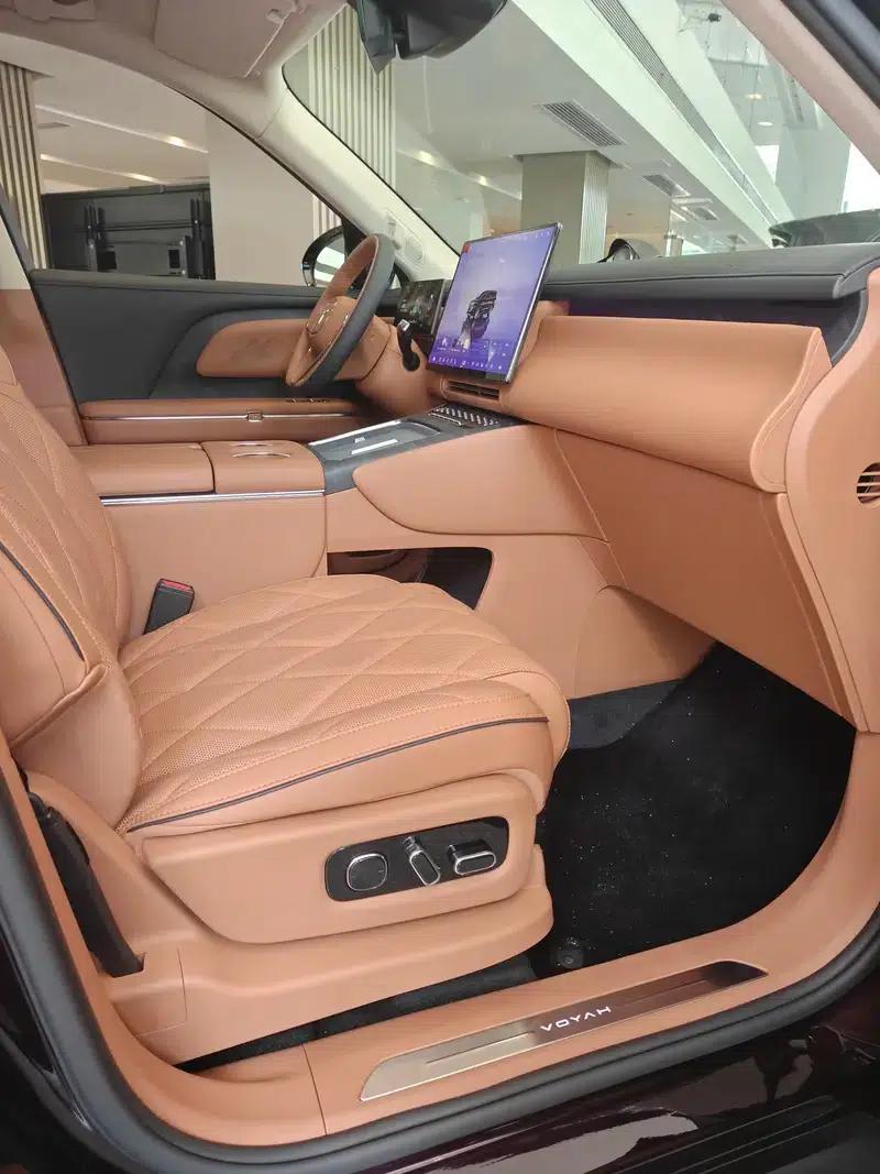 Voyah Taishan 2026 Max+ Edition — миниатюра 5