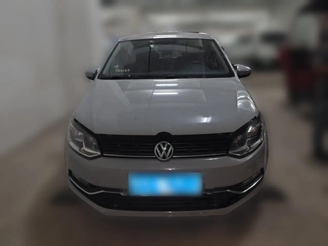 Volkswagen Polo 2014 1.4L Automatic Comfort Edition — миниатюра 2