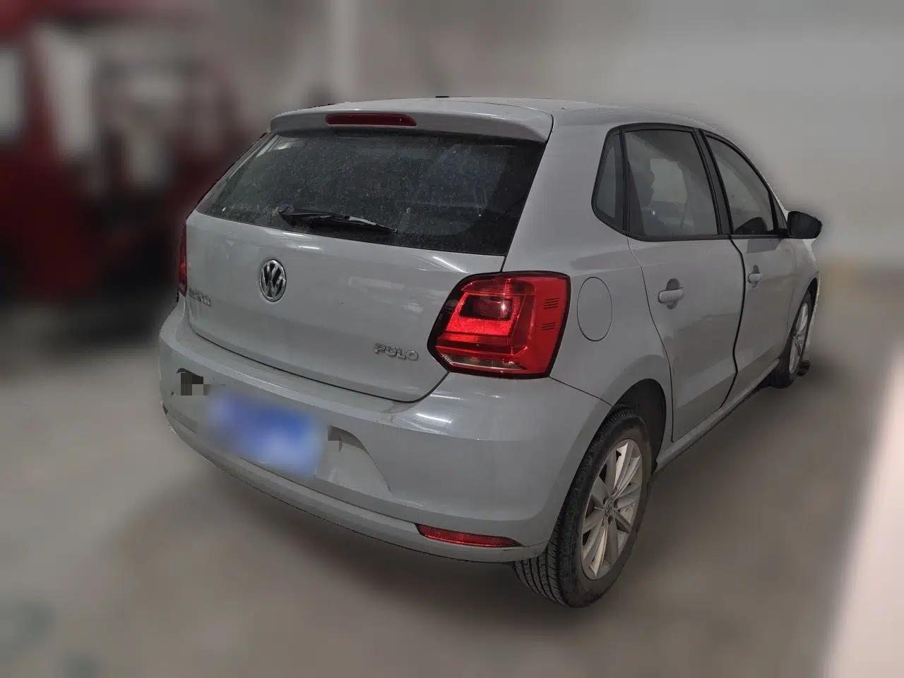 Volkswagen Polo 2014 1.4L Automatic Comfort Edition — миниатюра 6