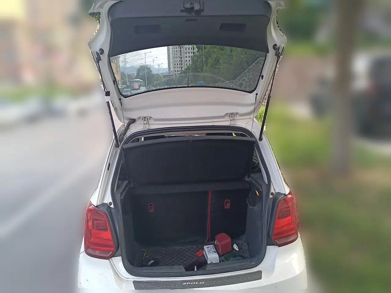 Volkswagen Polo 2018 1.5L Manual Drive-Comfort Model — миниатюра 16