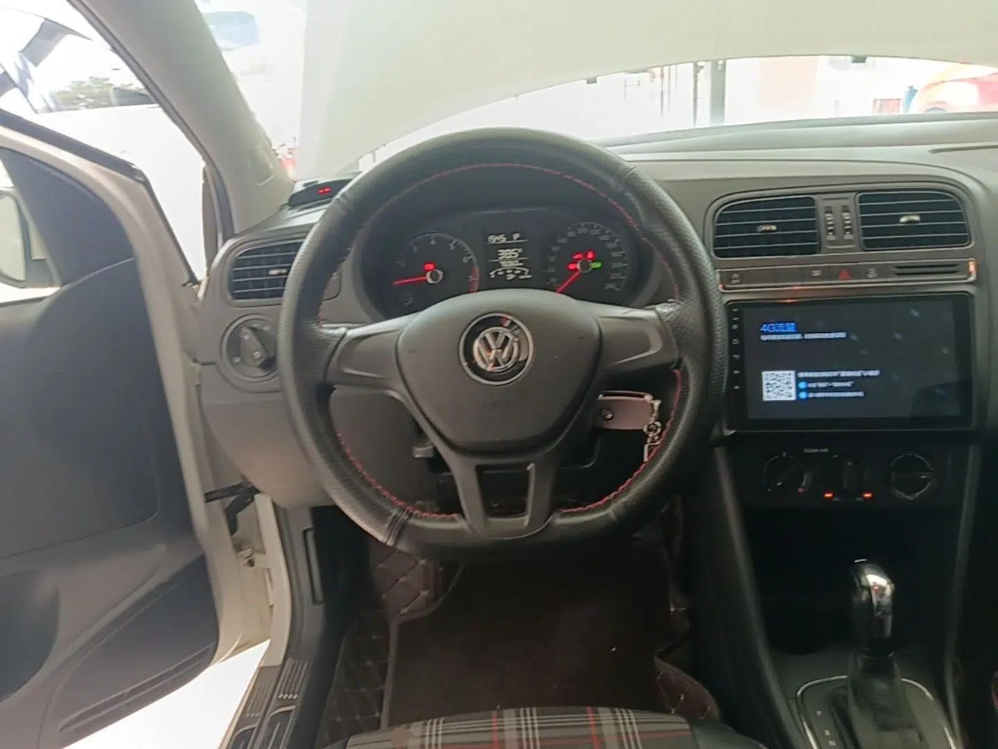 Volkswagen Polo 2018 1.5L Automatic Advanced Driving Model — миниатюра 18
