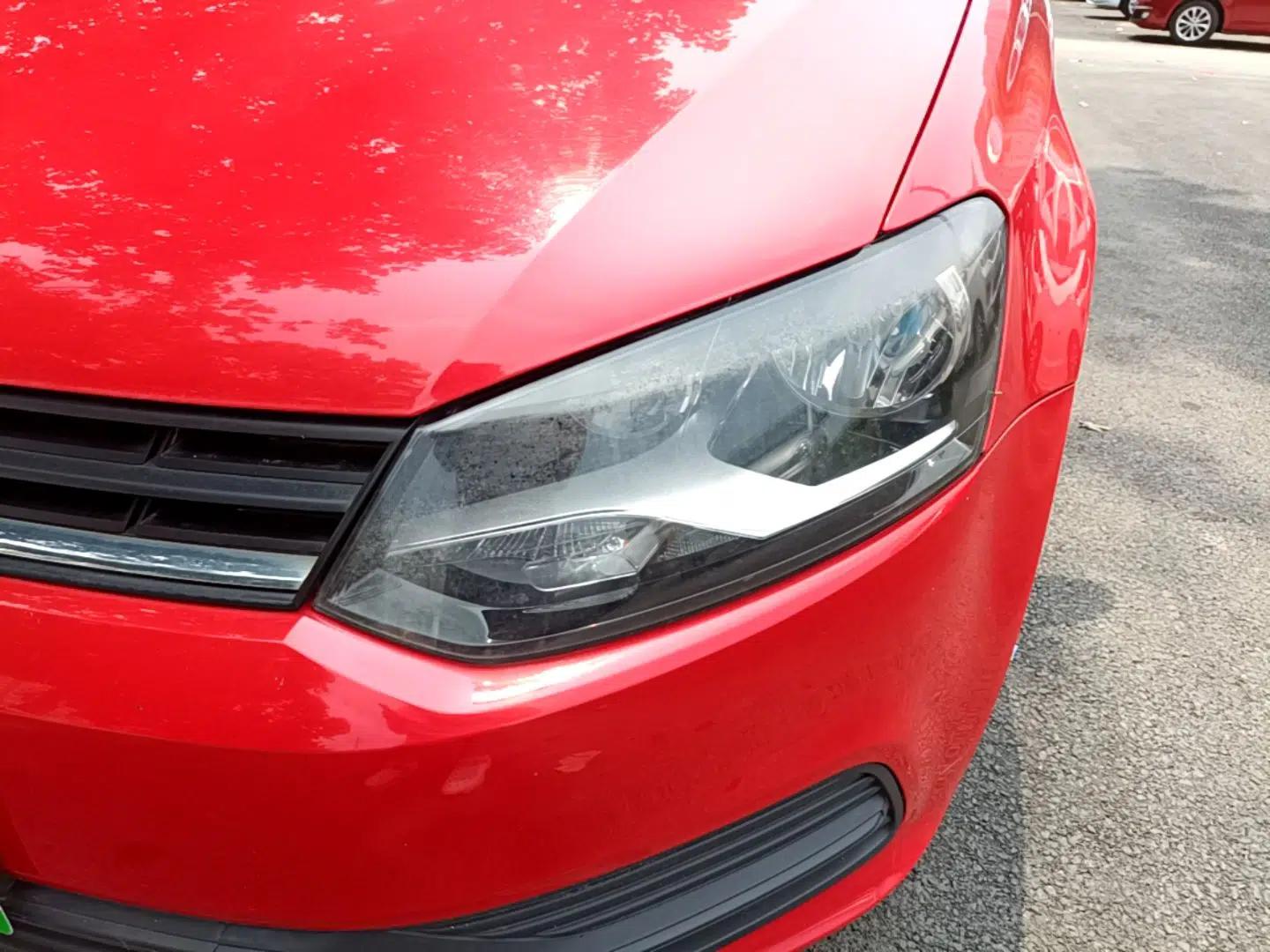 Volkswagen Polo 2018 1.5L Manual Drive-Comfort Model — миниатюра 8