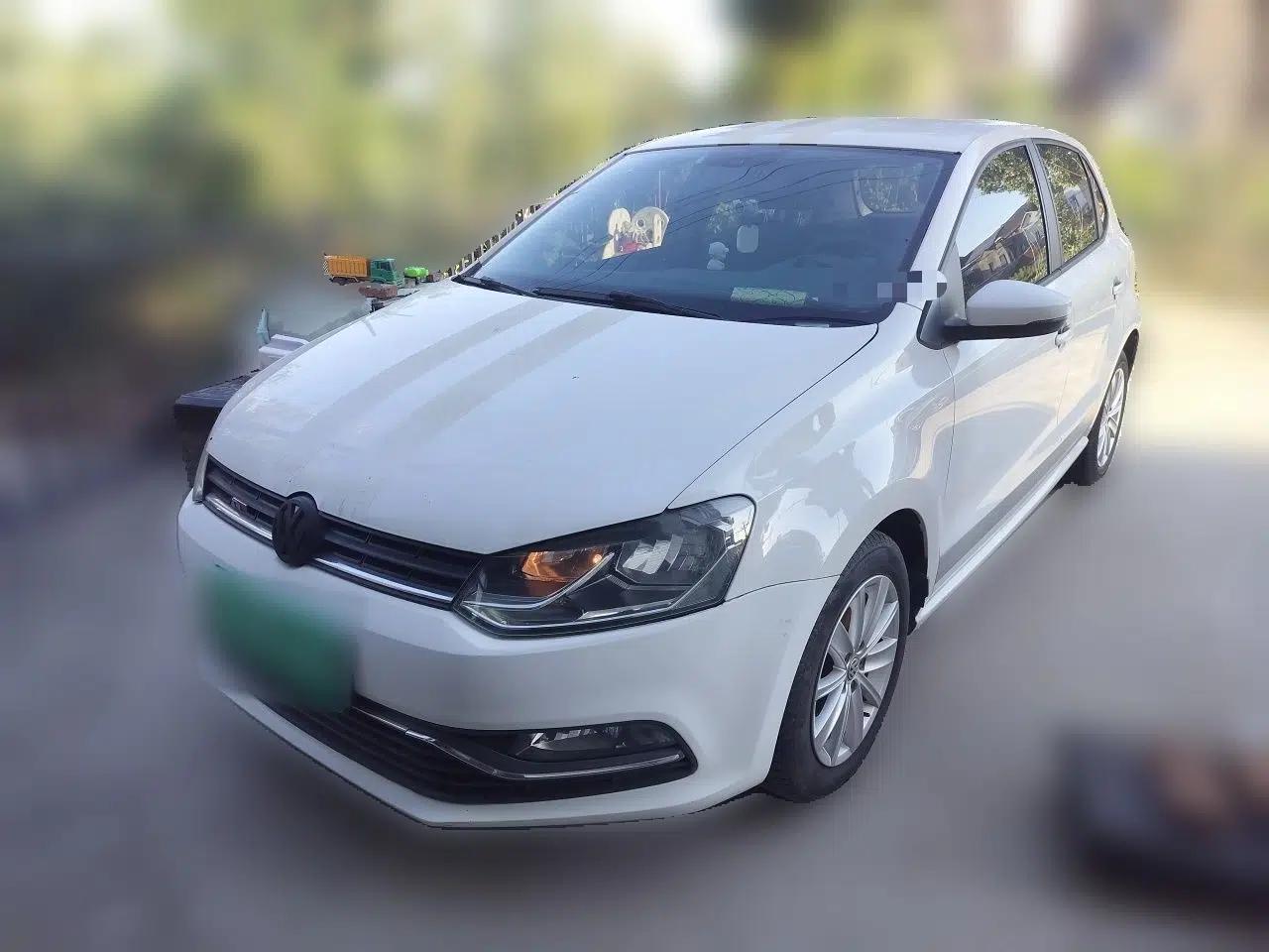 Volkswagen Polo 2014 1.6L Automatic Comfort Edition — миниатюра 1