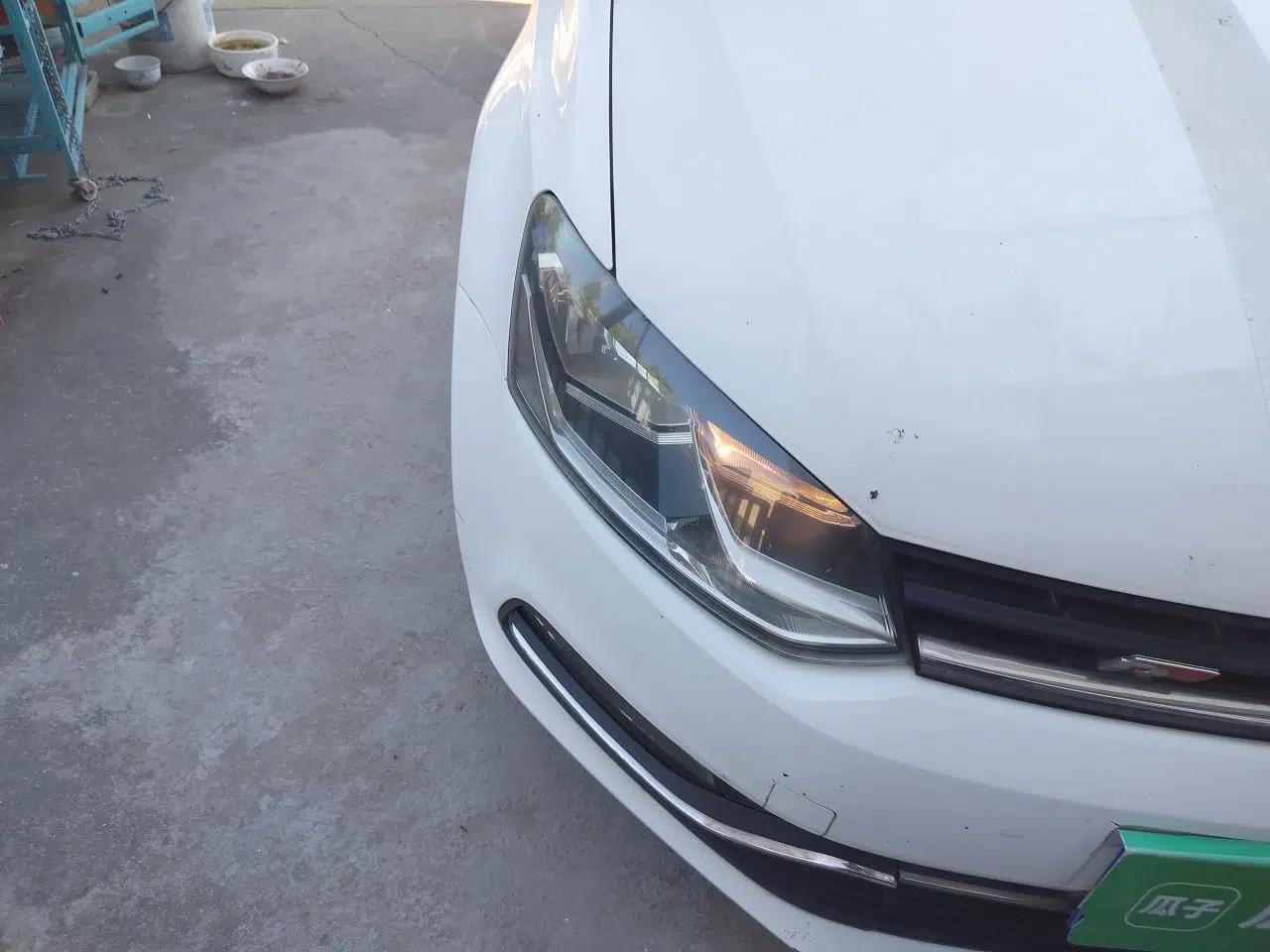 Volkswagen Polo 2014 1.6L Automatic Comfort Edition — миниатюра 7