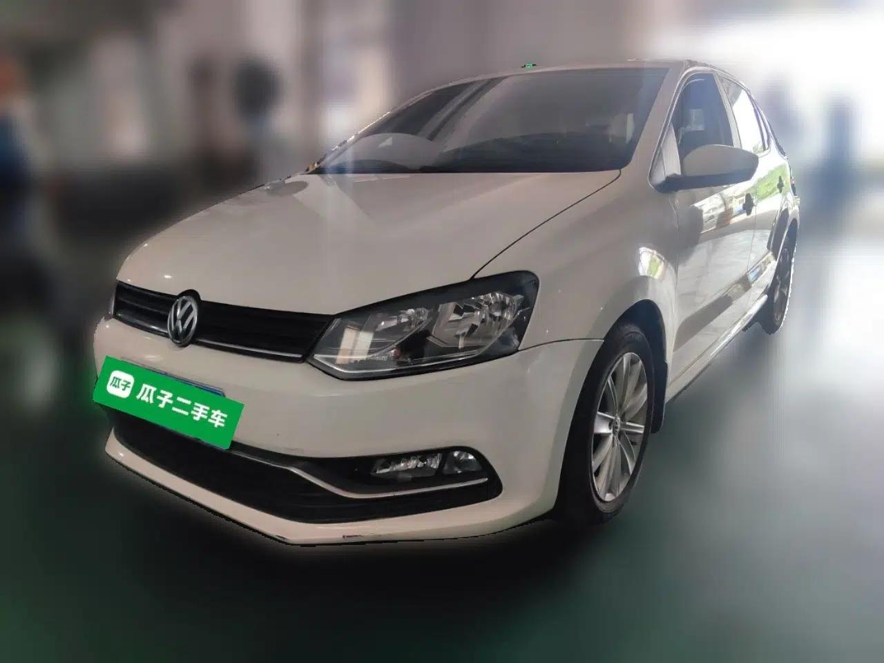 Volkswagen Polo 2014 1.6L Automatic Comfort Edition — миниатюра 1