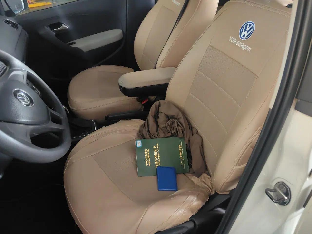 Volkswagen Polo 2014 1.6L Automatic Comfort Edition — миниатюра 15
