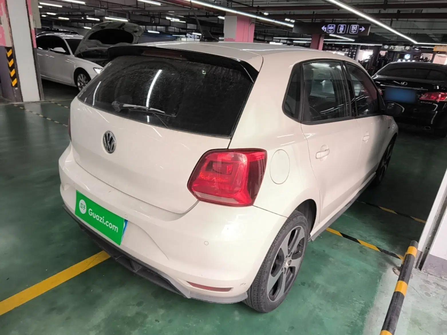 Volkswagen Polo 2015 1.4TSI GTI — миниатюра 6