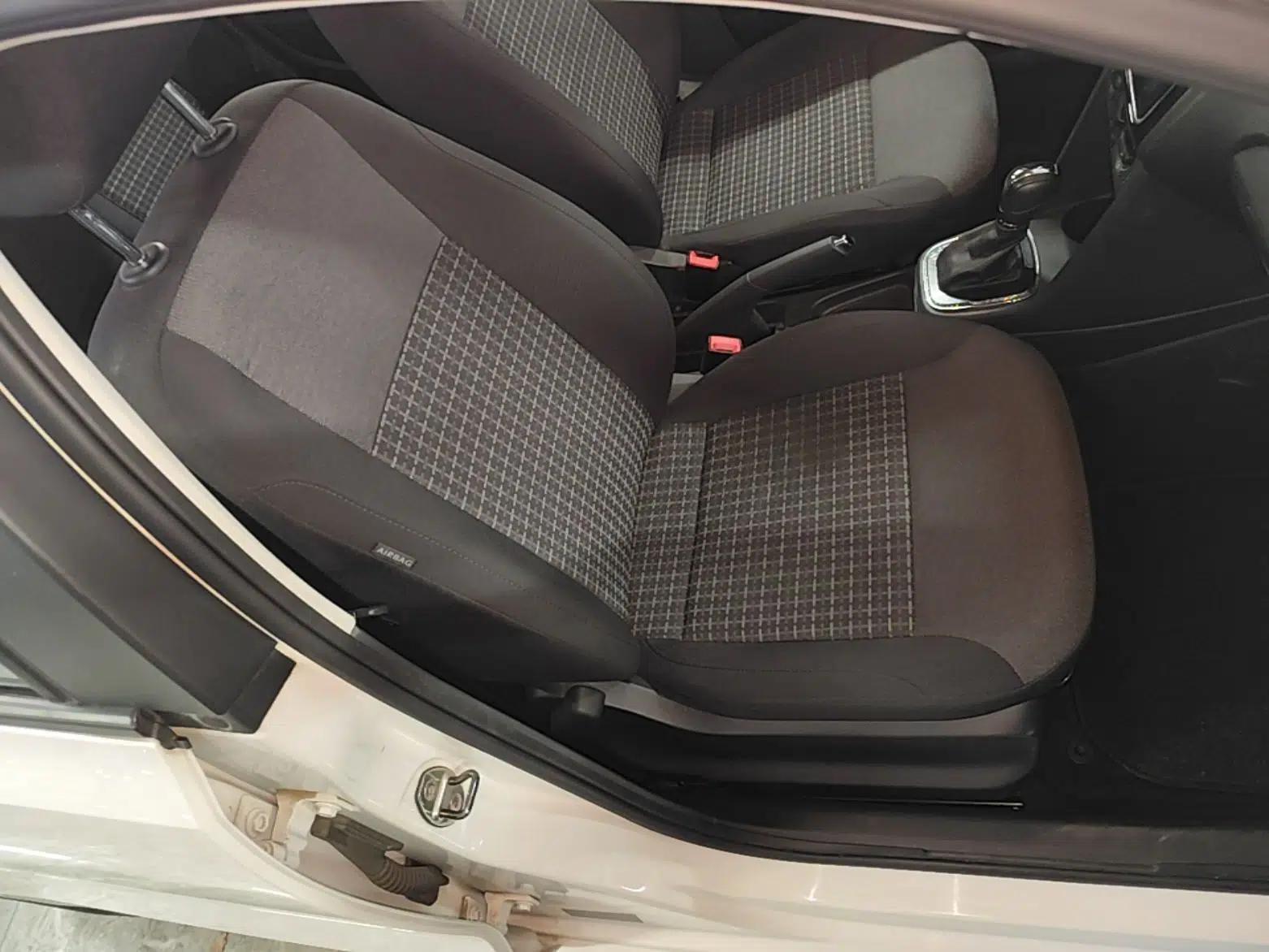 Volkswagen Polo 2018 1.5L Automatic Enjoyment Model — миниатюра 24