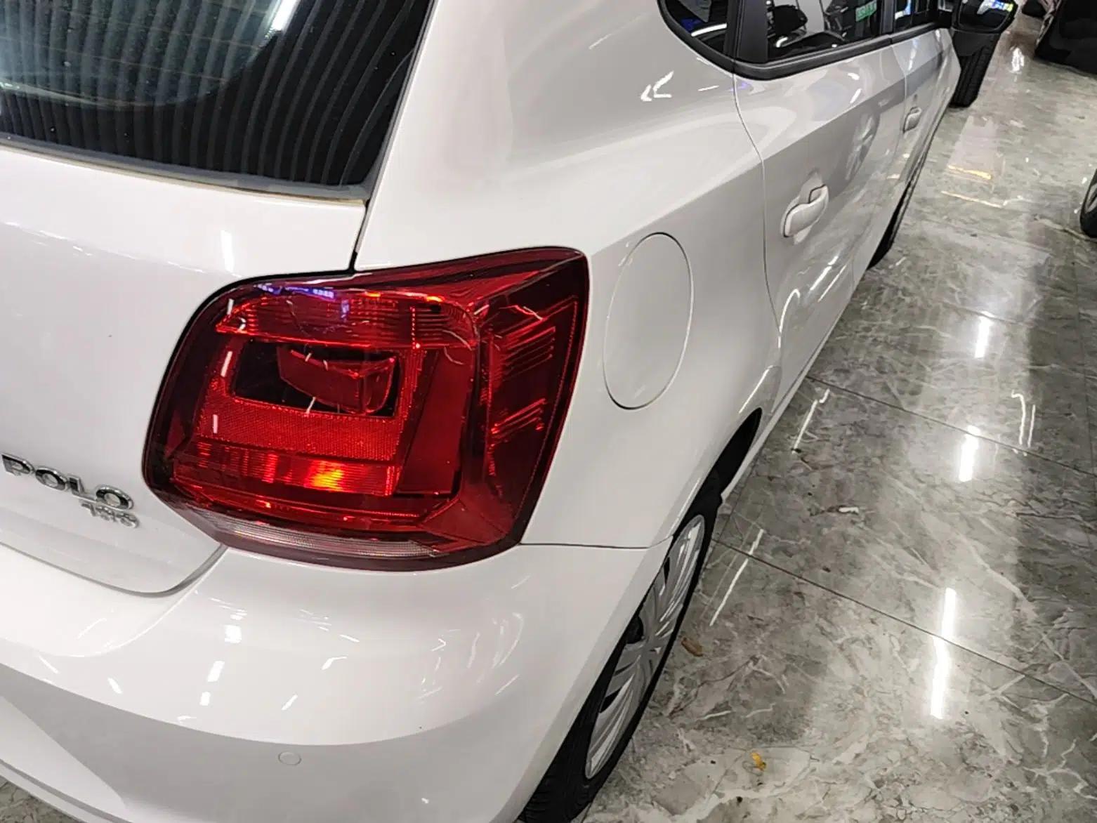 Volkswagen Polo 2018 1.5L Automatic Enjoyment Model — миниатюра 9