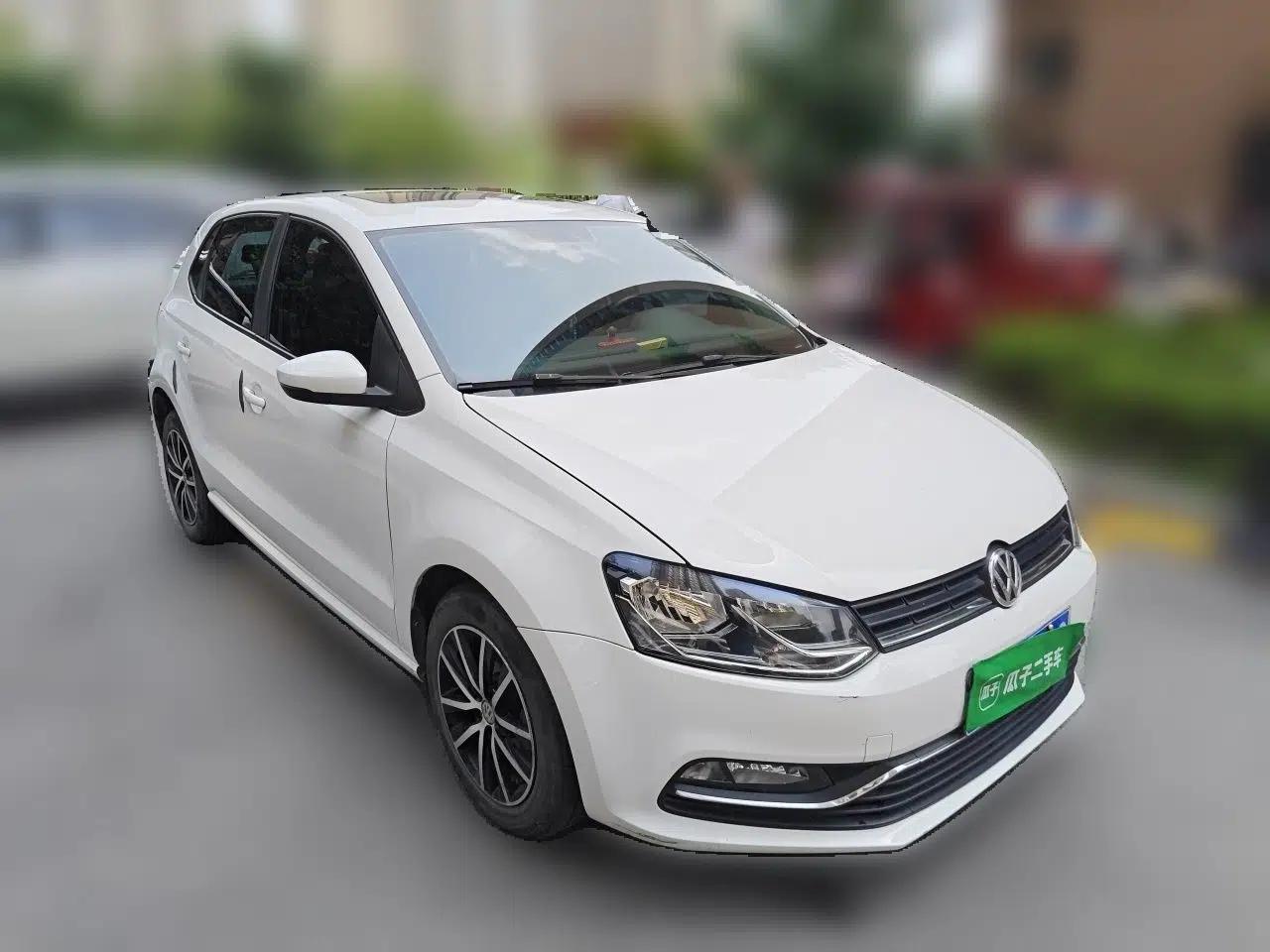Volkswagen Polo 2018 1.5L Automatic Enjoyment Model — миниатюра 3