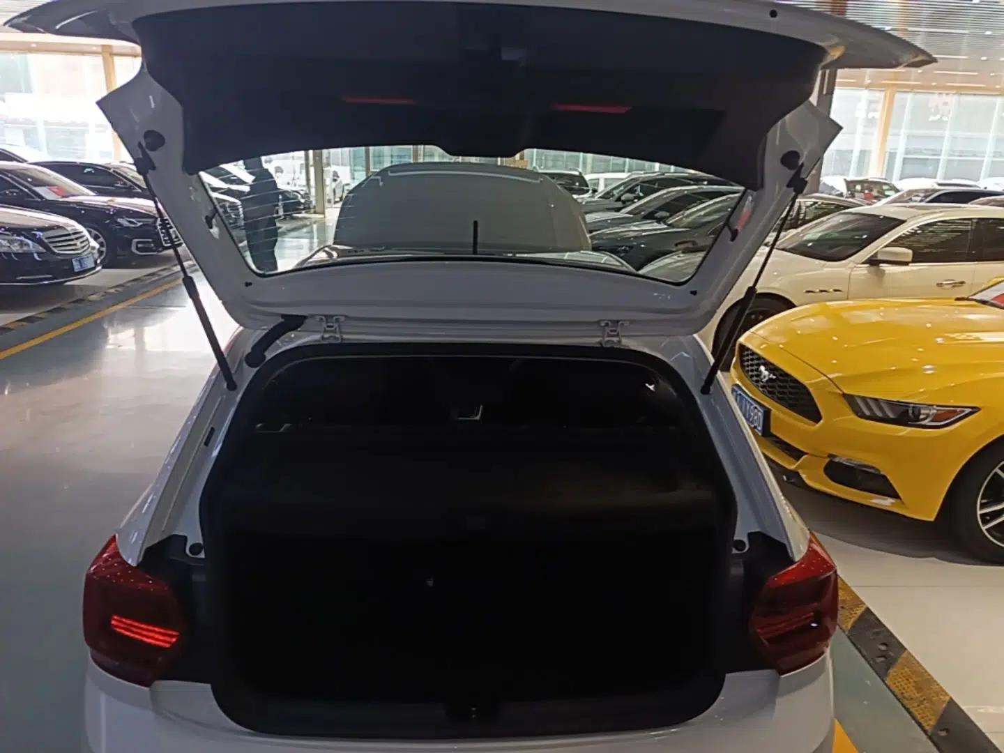 Volkswagen Polo 2021 Plus 1.5L Automatic Panoramic Enjoyment Edition — миниатюра 22