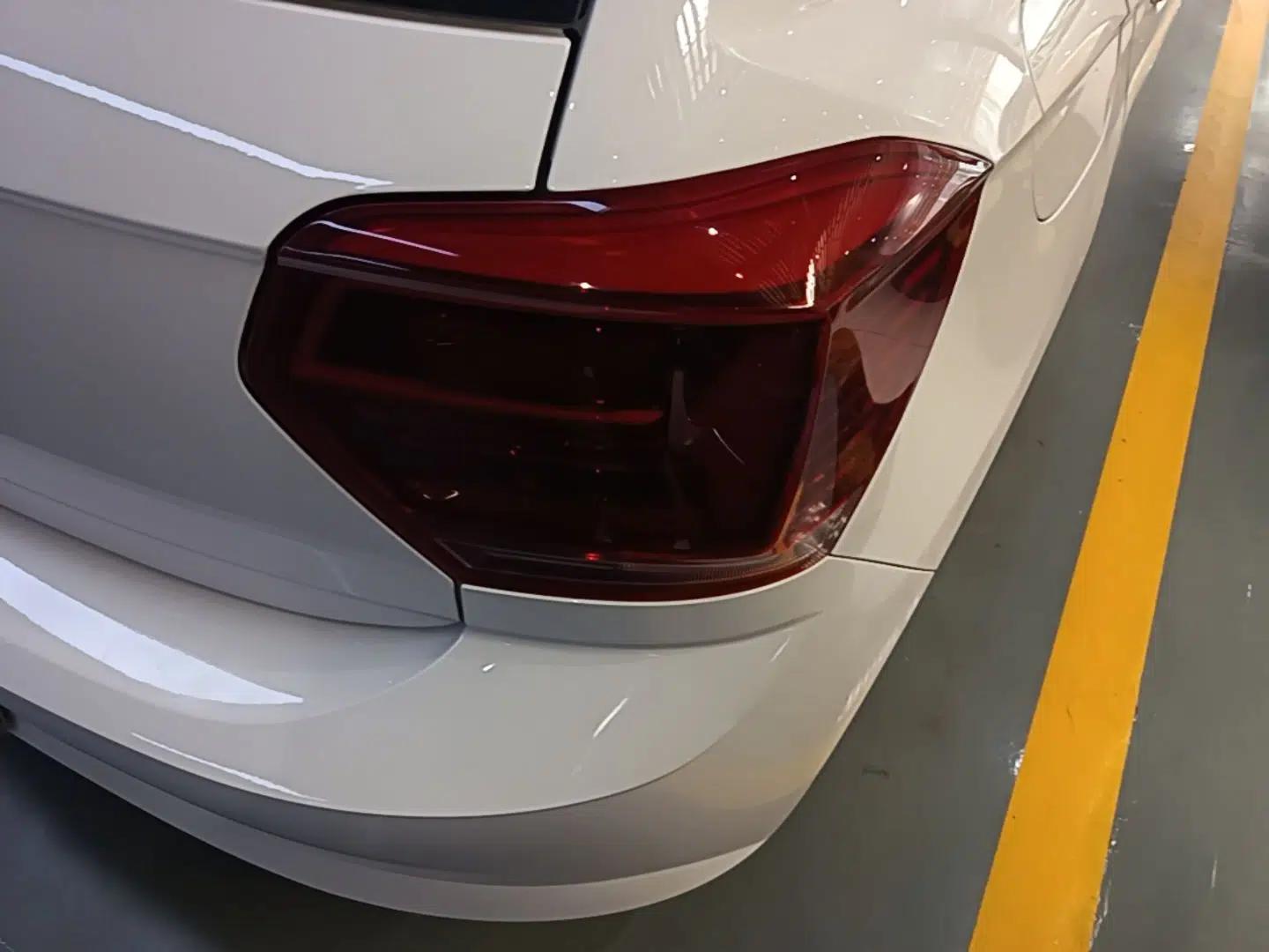 Volkswagen Polo 2021 Plus 1.5L Automatic Panoramic Enjoyment Edition — миниатюра 9