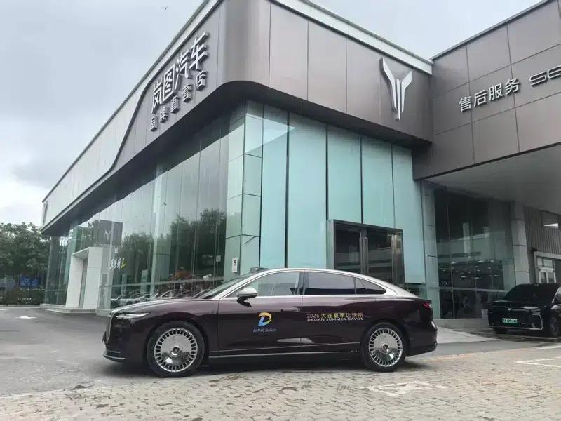 Voyah Chasing Light L 2026 All-Wheel Drive Ultra — миниатюра 3