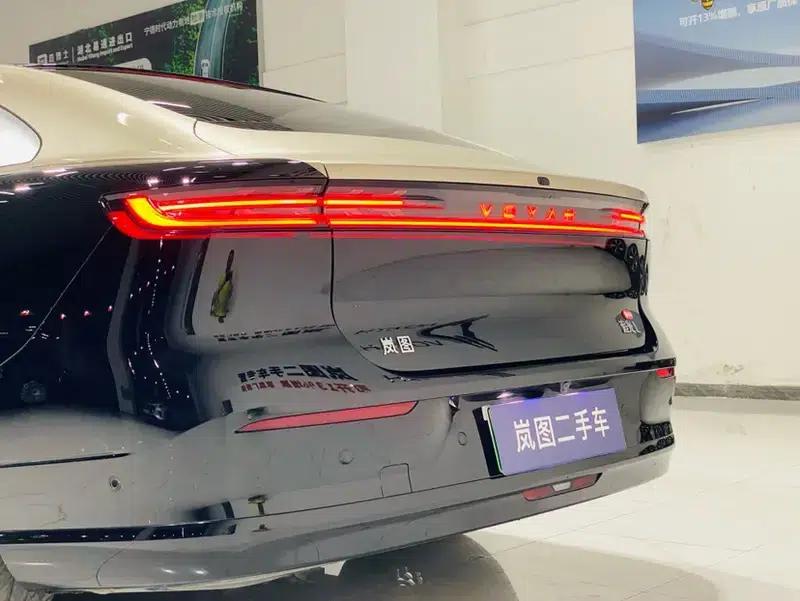 Voyah Chasing Light L 2026 All-Wheel Drive Ultra — миниатюра 10